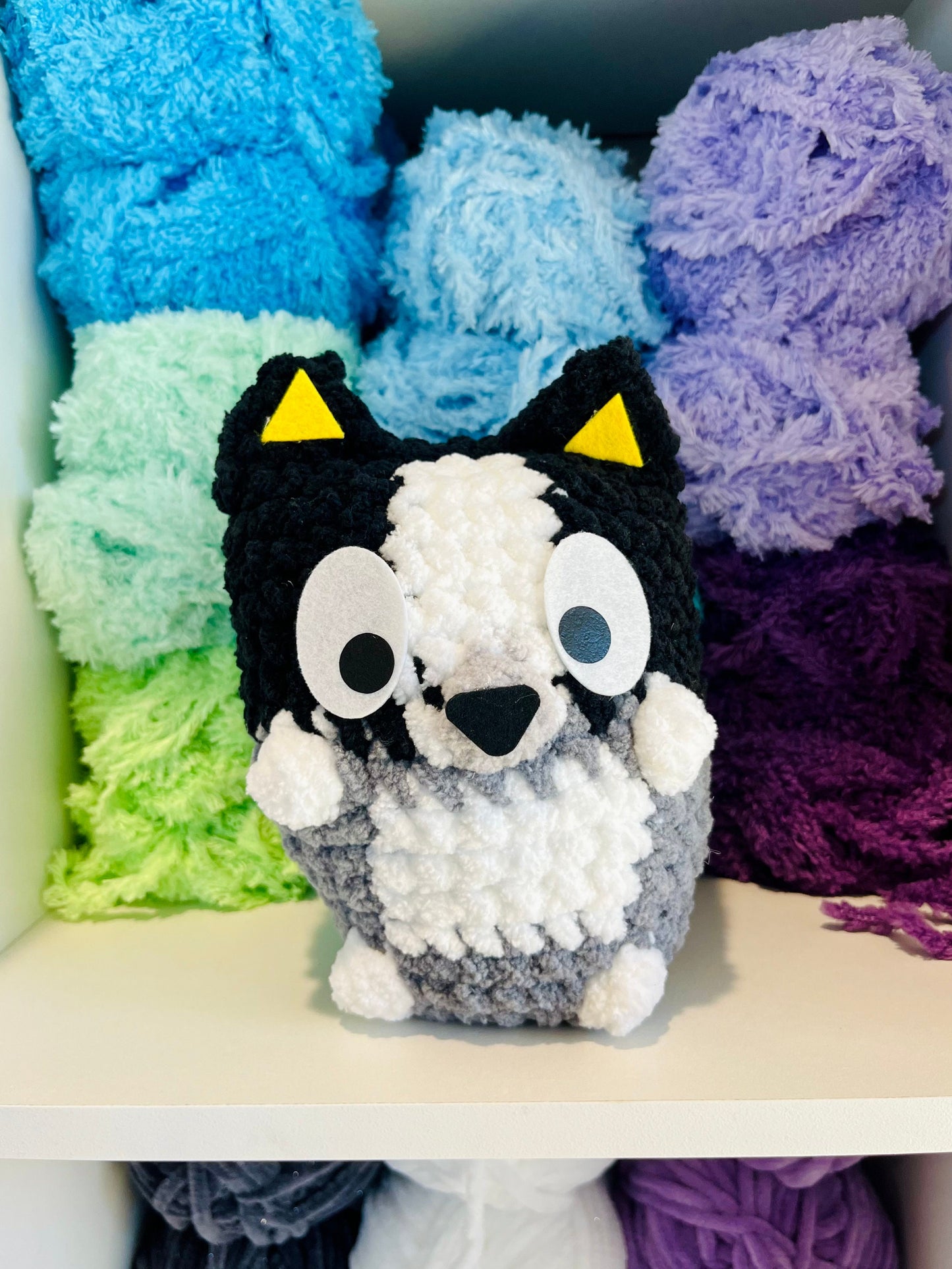 Dog Crochet Amigurumi Digital Pattern - No sew / Low Sew