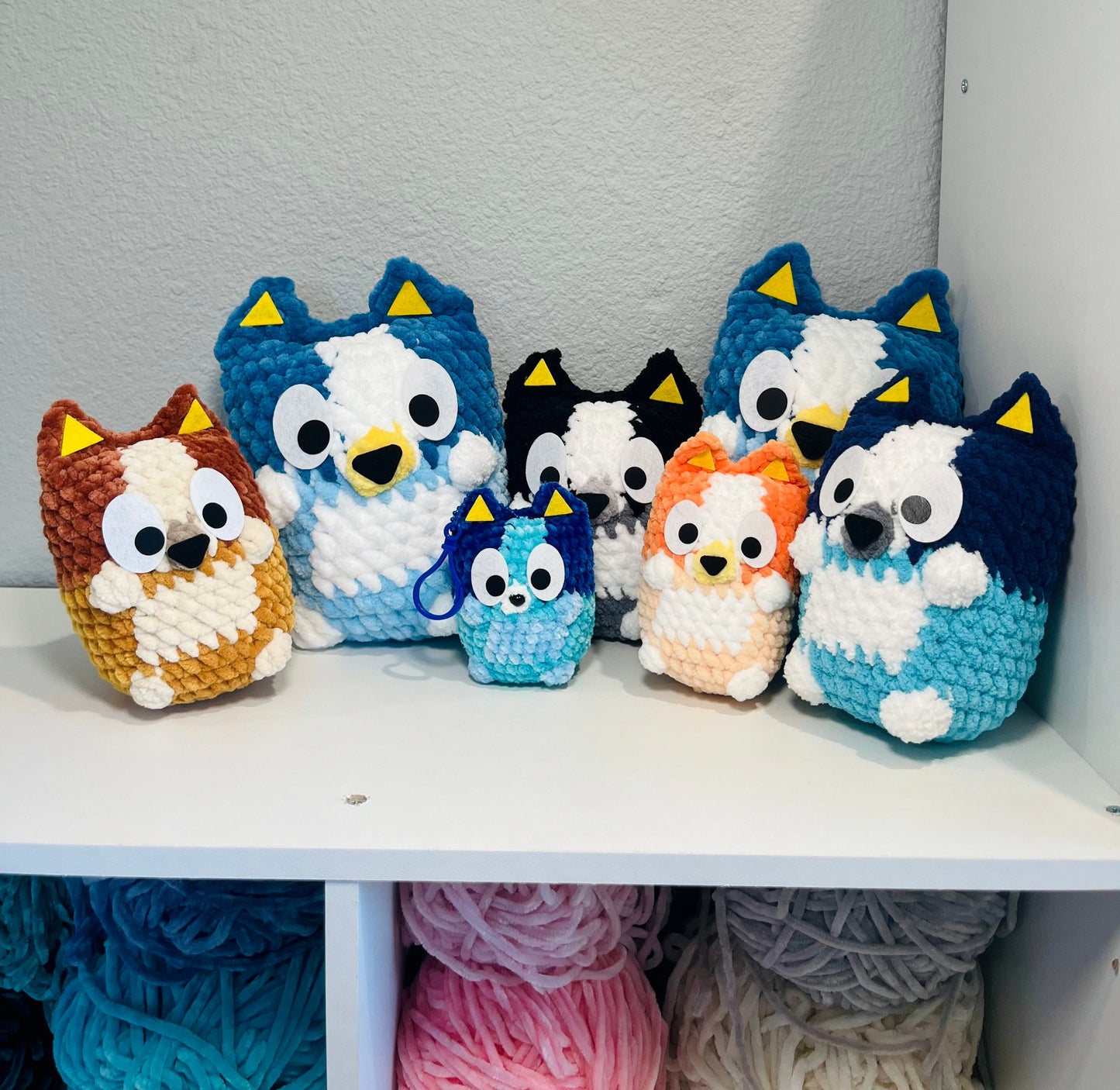 Dog Crochet Amigurumi Digital Pattern - No sew / Low Sew