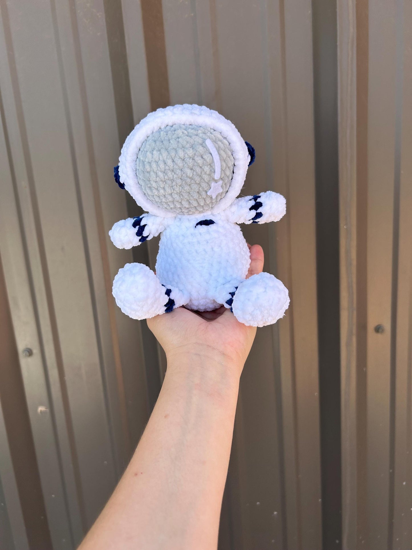 Astronaut Amigurumi Digital Pattern - Low Sew