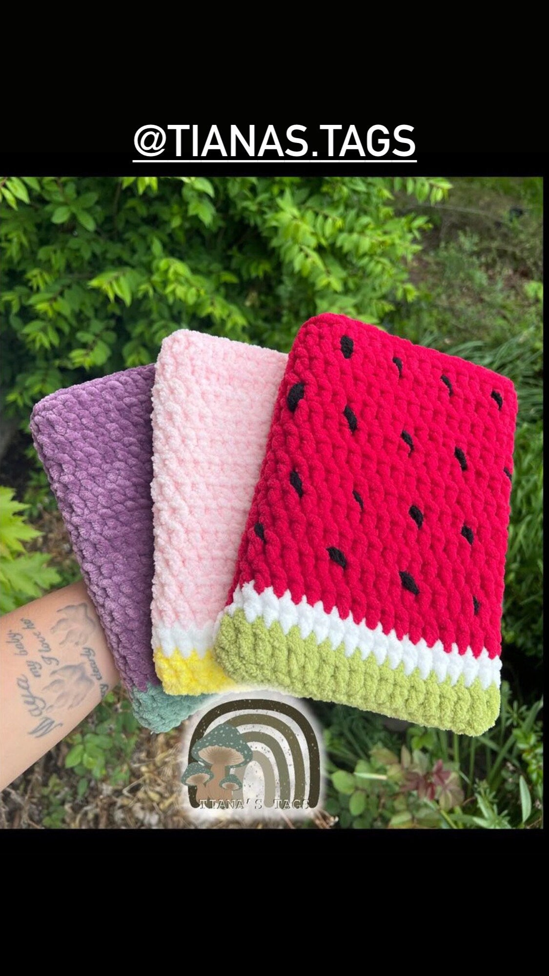 Book cover / sleeve and IPad CROCHET DIGITAL PATTERN - no sew