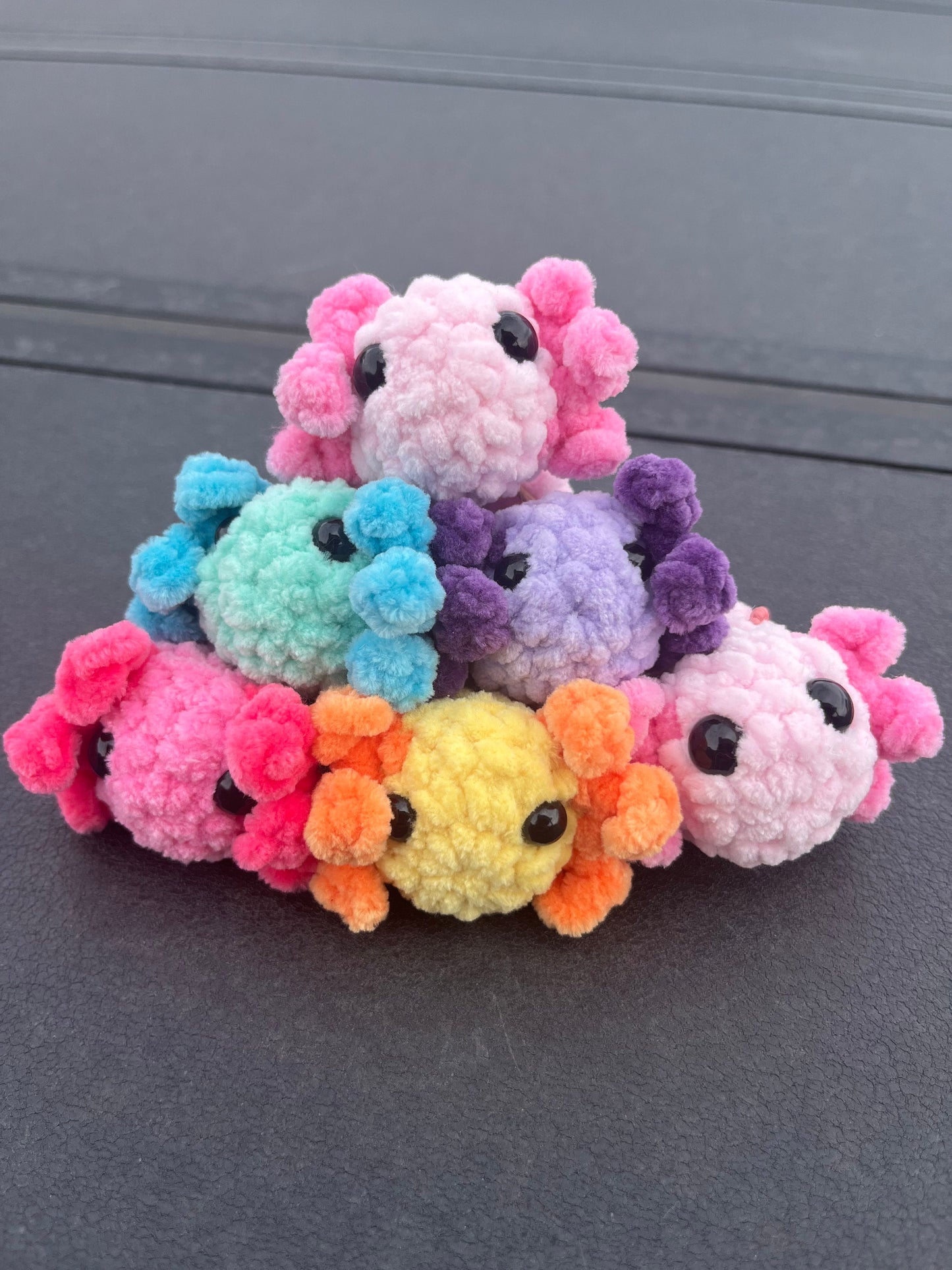 Axolotl Keychain Crochet AMIGURUMI DIGITAL PATTERN - no sew