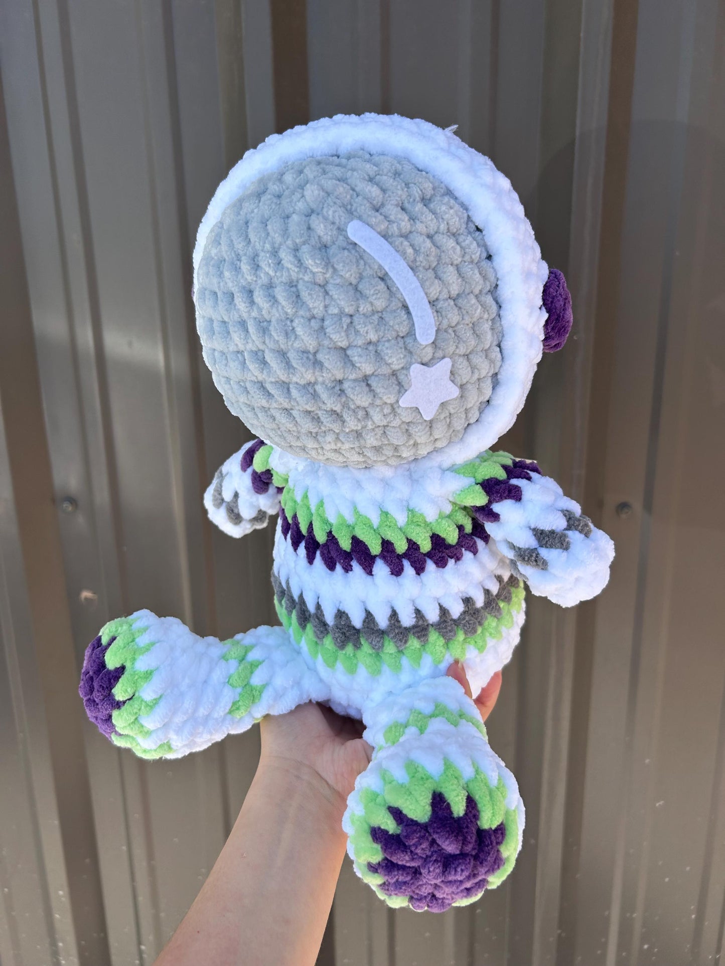 Astronaut Amigurumi Digital Pattern - Low Sew
